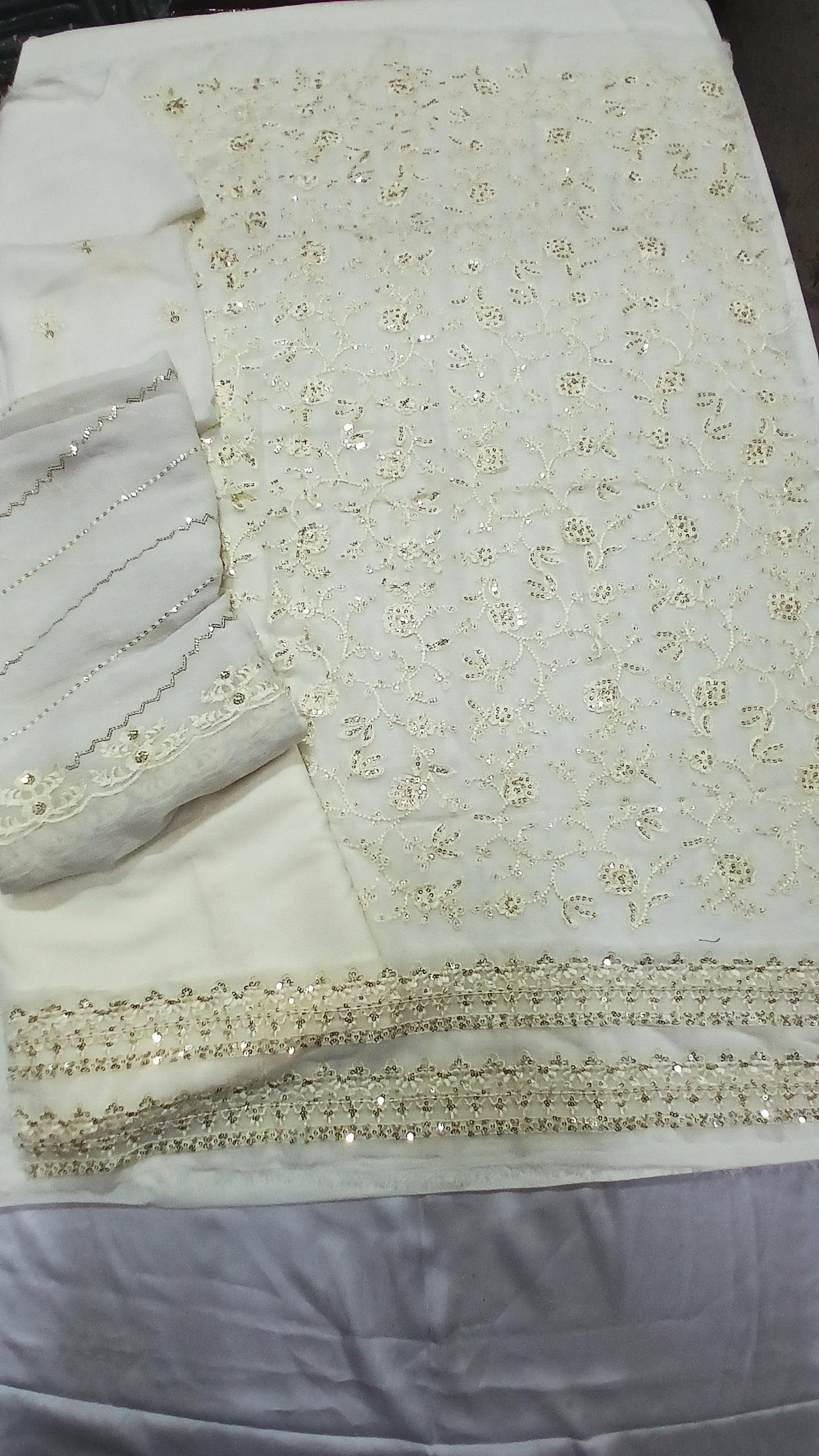 3pc Unstitched - Embroidered White Suit (SAW-06)