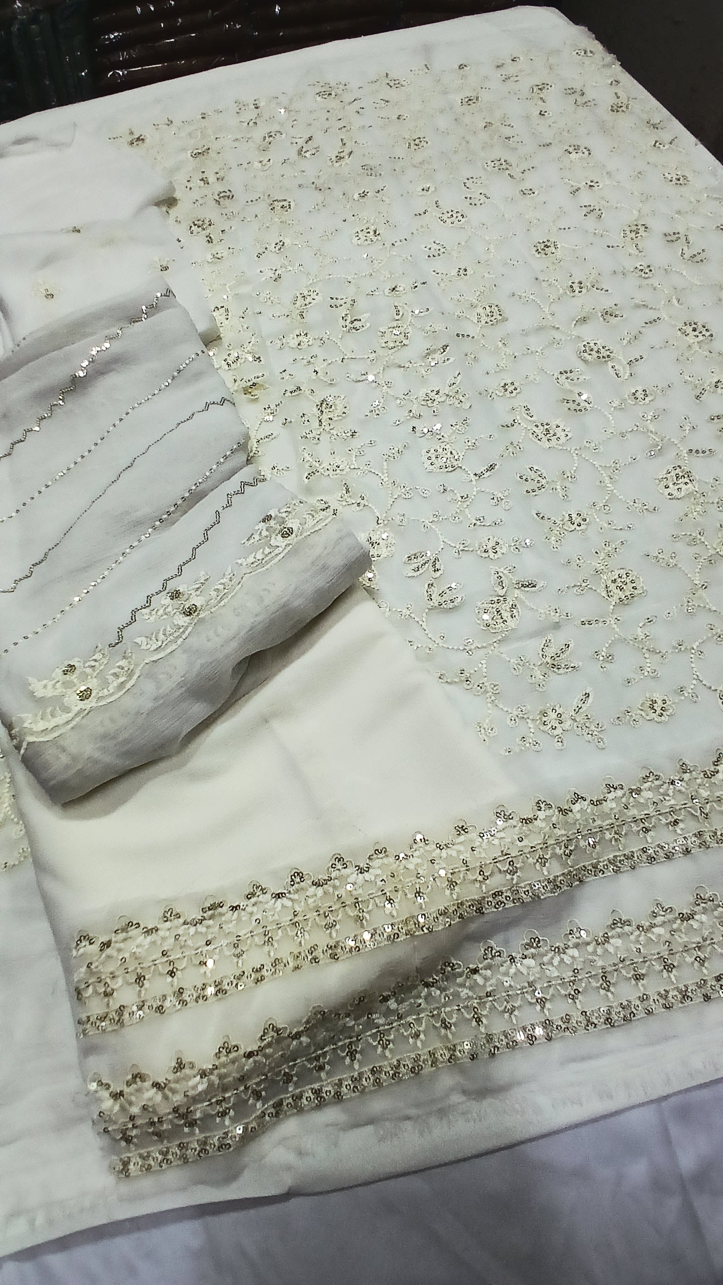 3pc Unstitched - Embroidered White Suit (SAW-06)