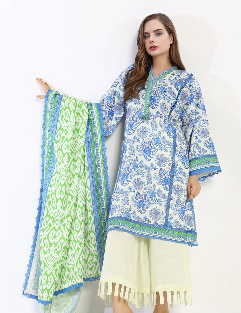 3 Piece – Printed Khaddar Suit | SAW-69