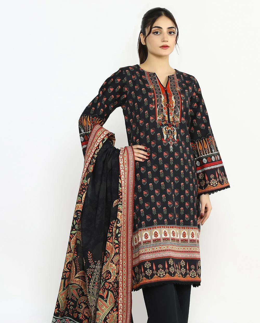 3 Piece – Printed Khaddar Suit | SAW-67