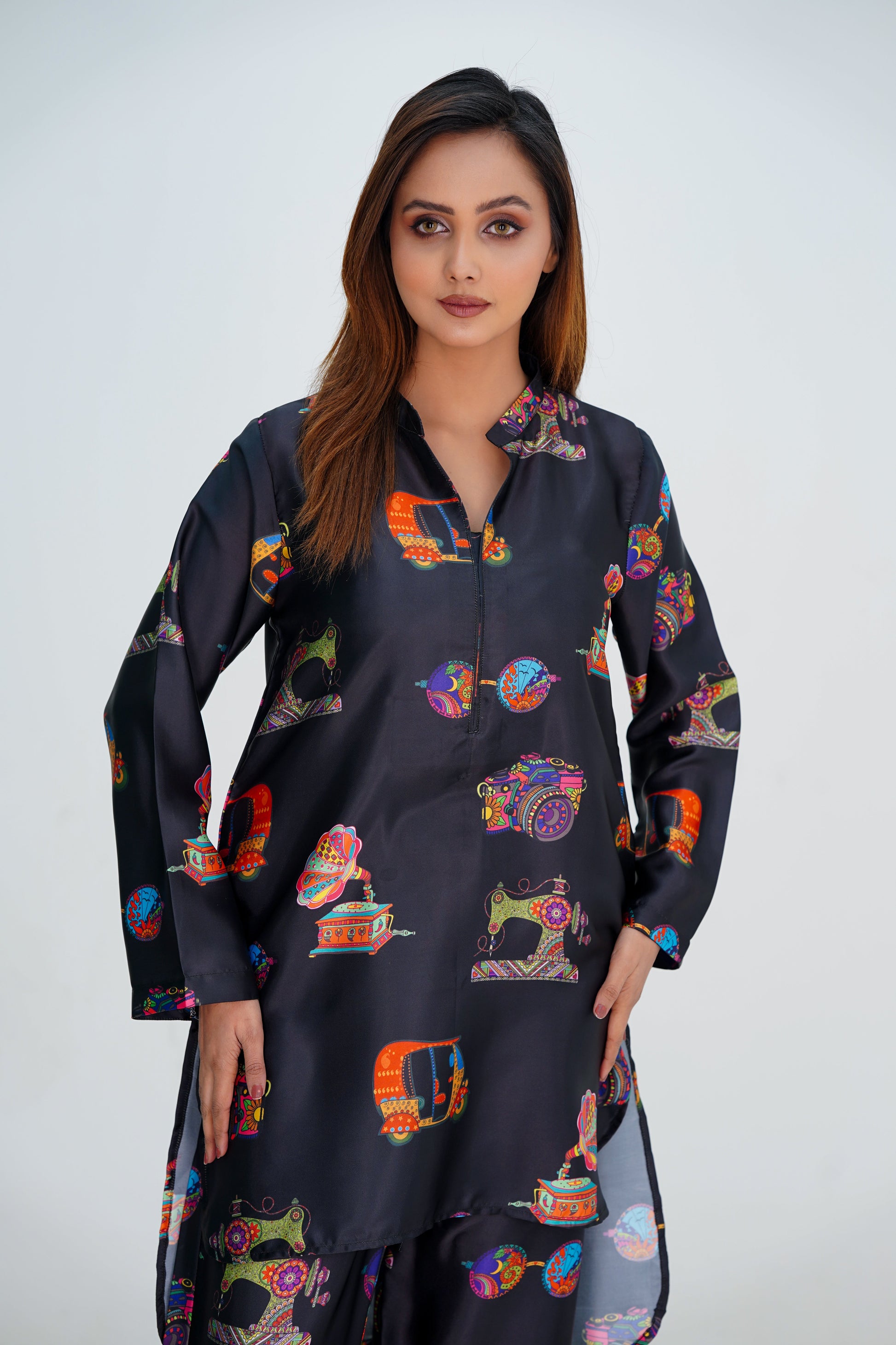 Shamosh Short Silk Digital Printed Stitched 2-Piece 