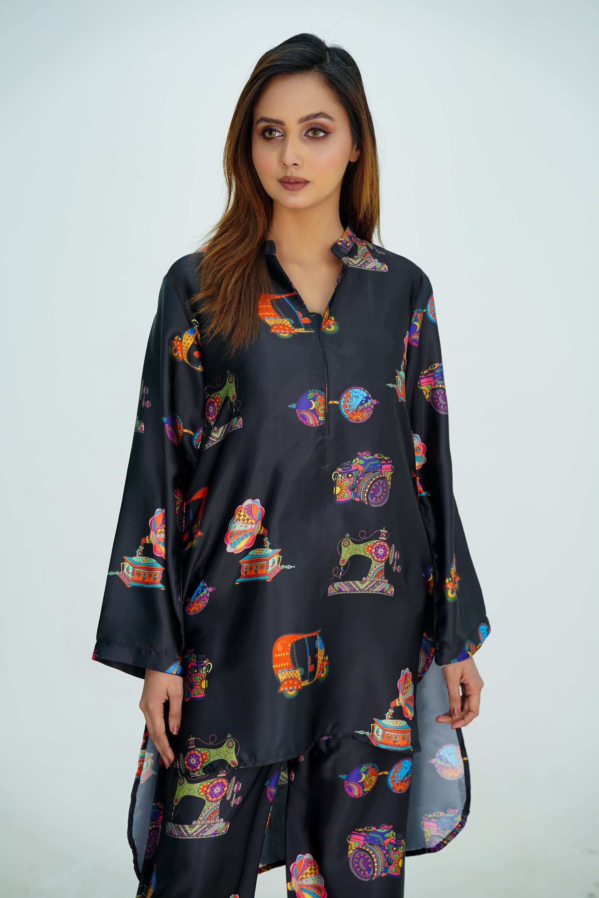 Shamosh Short Silk Digital Printed Stitched 2-Piece 