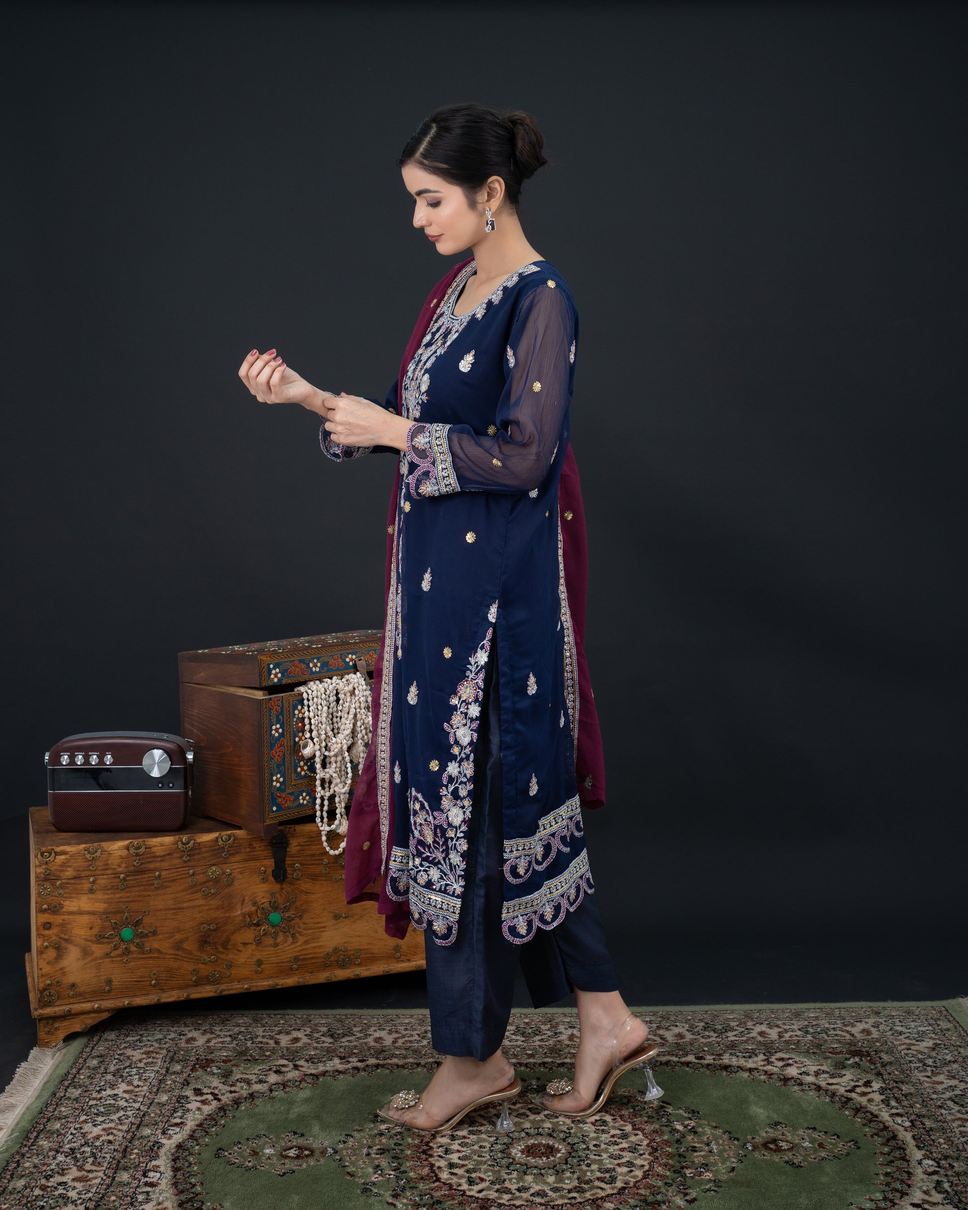 Midnight Royale - 3piece