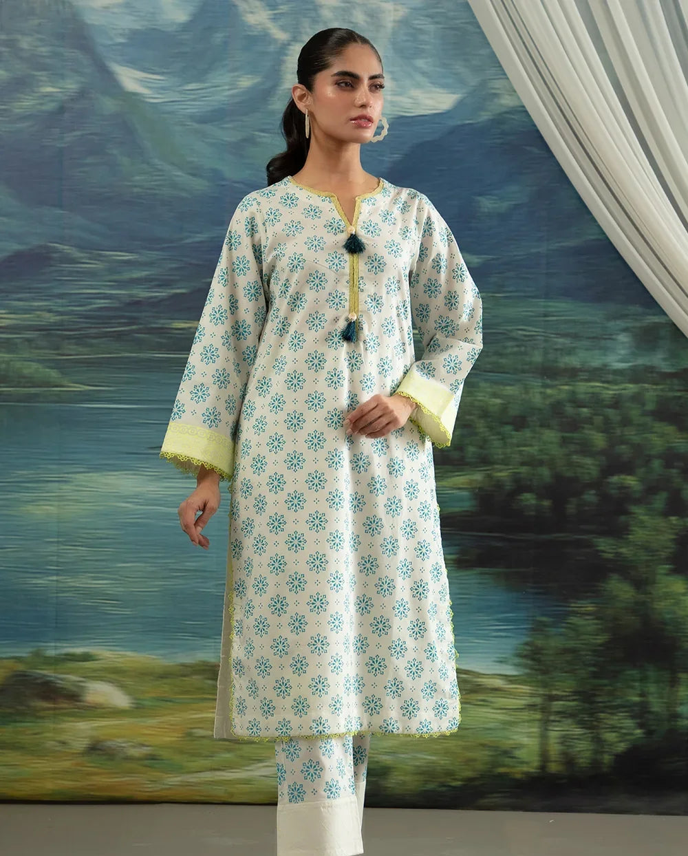 2 Piece – Printed Lawn Suit | SAW-84