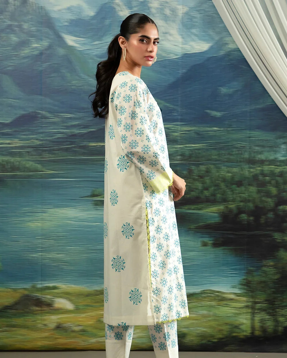 2 Piece – Printed Lawn Suit | SAW-84