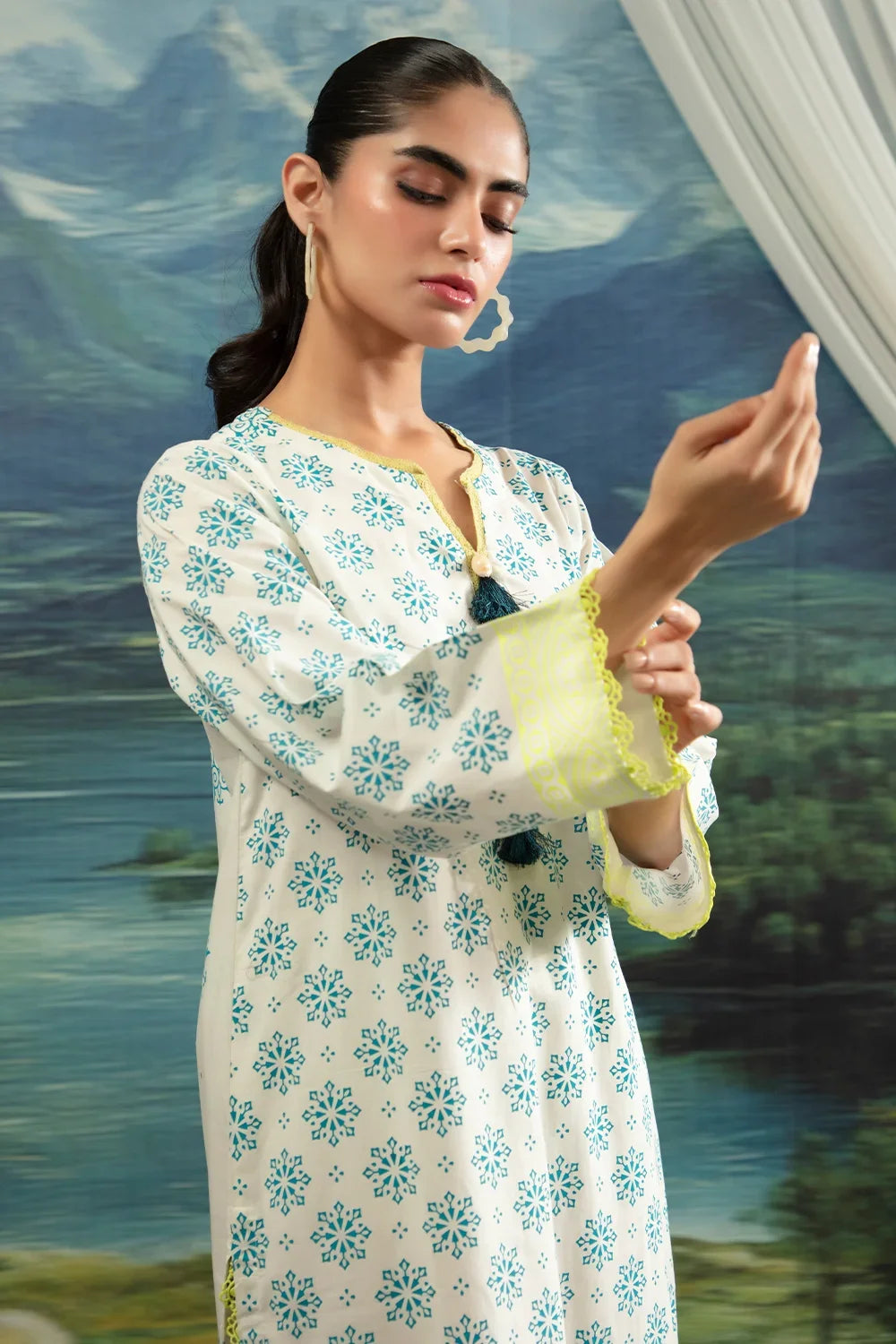 2 Piece – Printed Lawn Suit | SAW-84