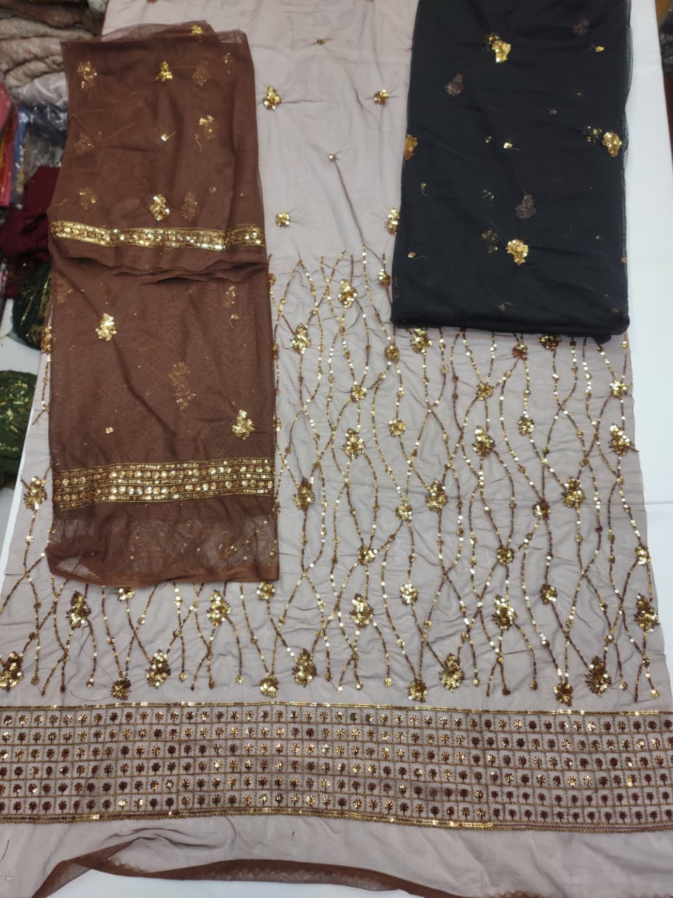 Embroidered front neckline on net Arzoofficial 2pice