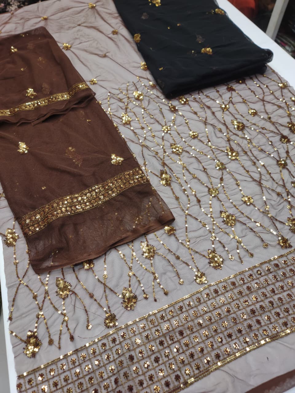 Embroidered front neckline on net Arzoofficial 2pice