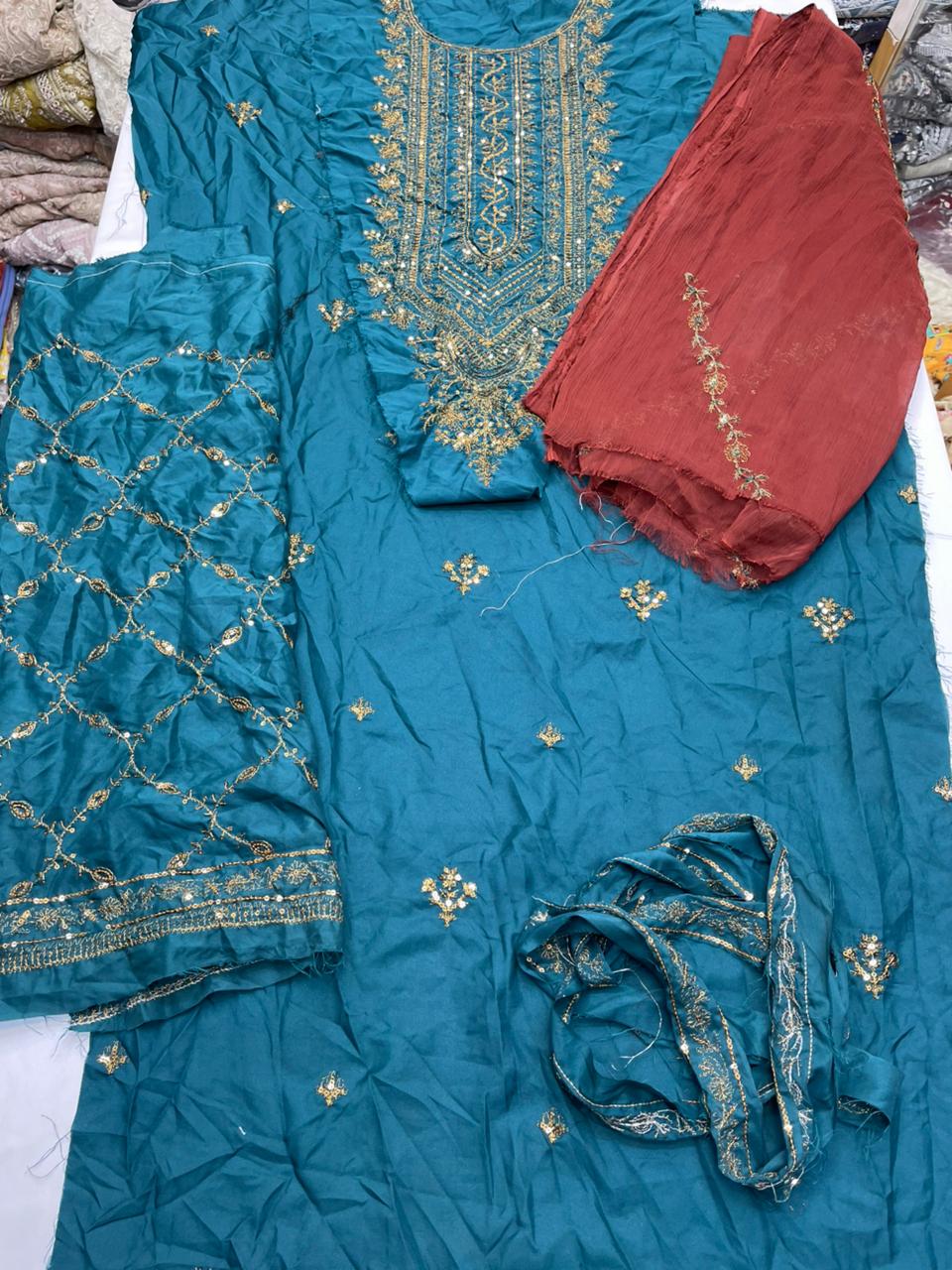 Embroidered front neckline on jumbo silk 2pice