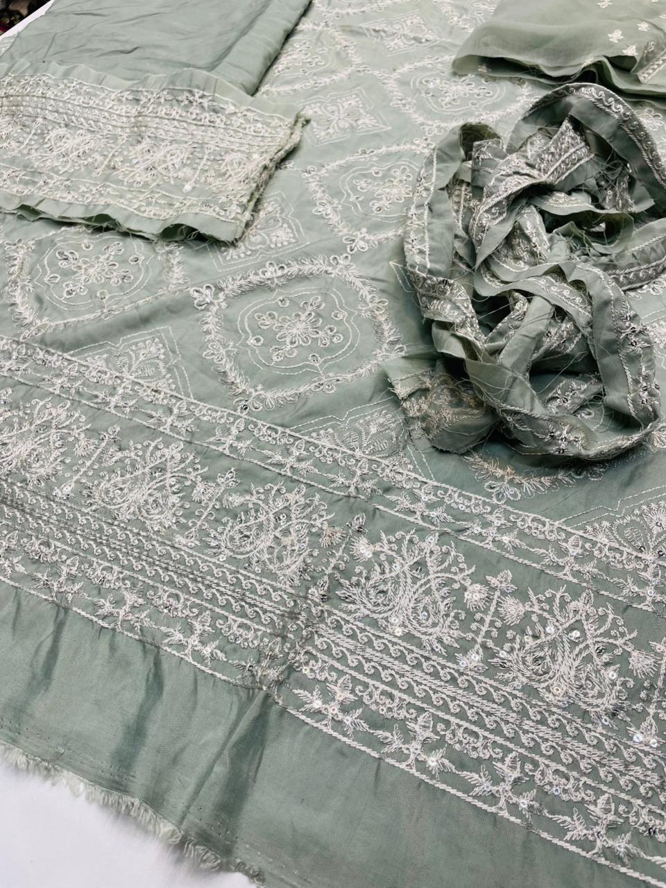 fabric lawn silk colour green unstiched 2pice  duppatta chiffon code 015