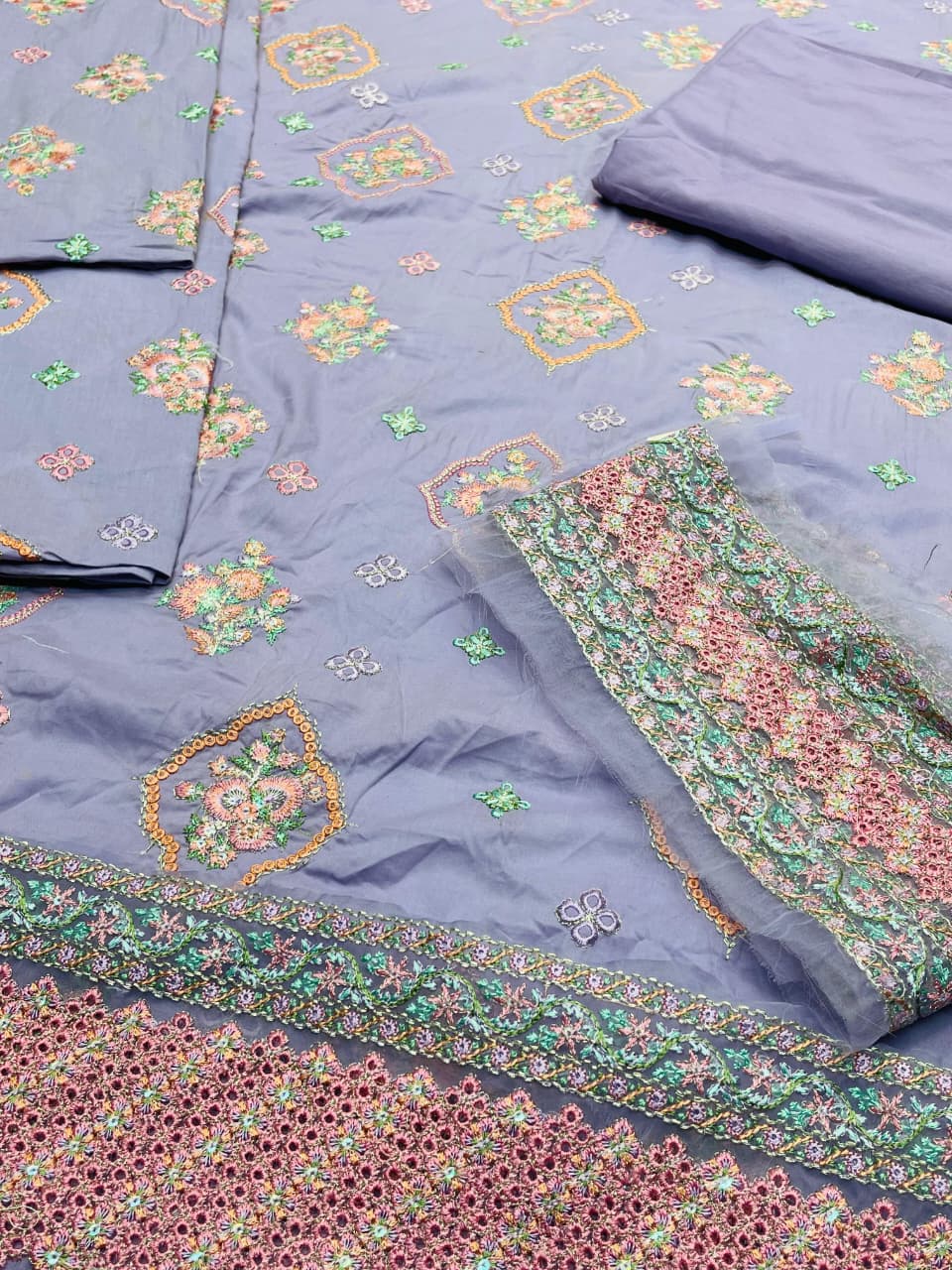 Lavender Lawn 2-Piece Suit – Unstitched