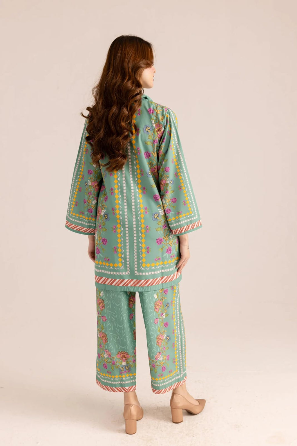 Floral Printed Kurta & Trouser Set