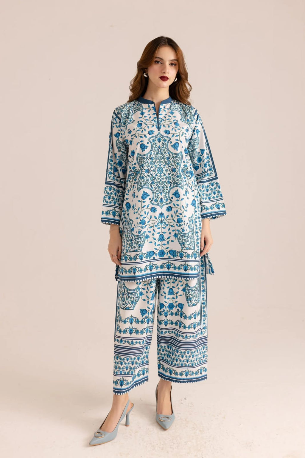 Blue & White Printed 2-Piece Suit