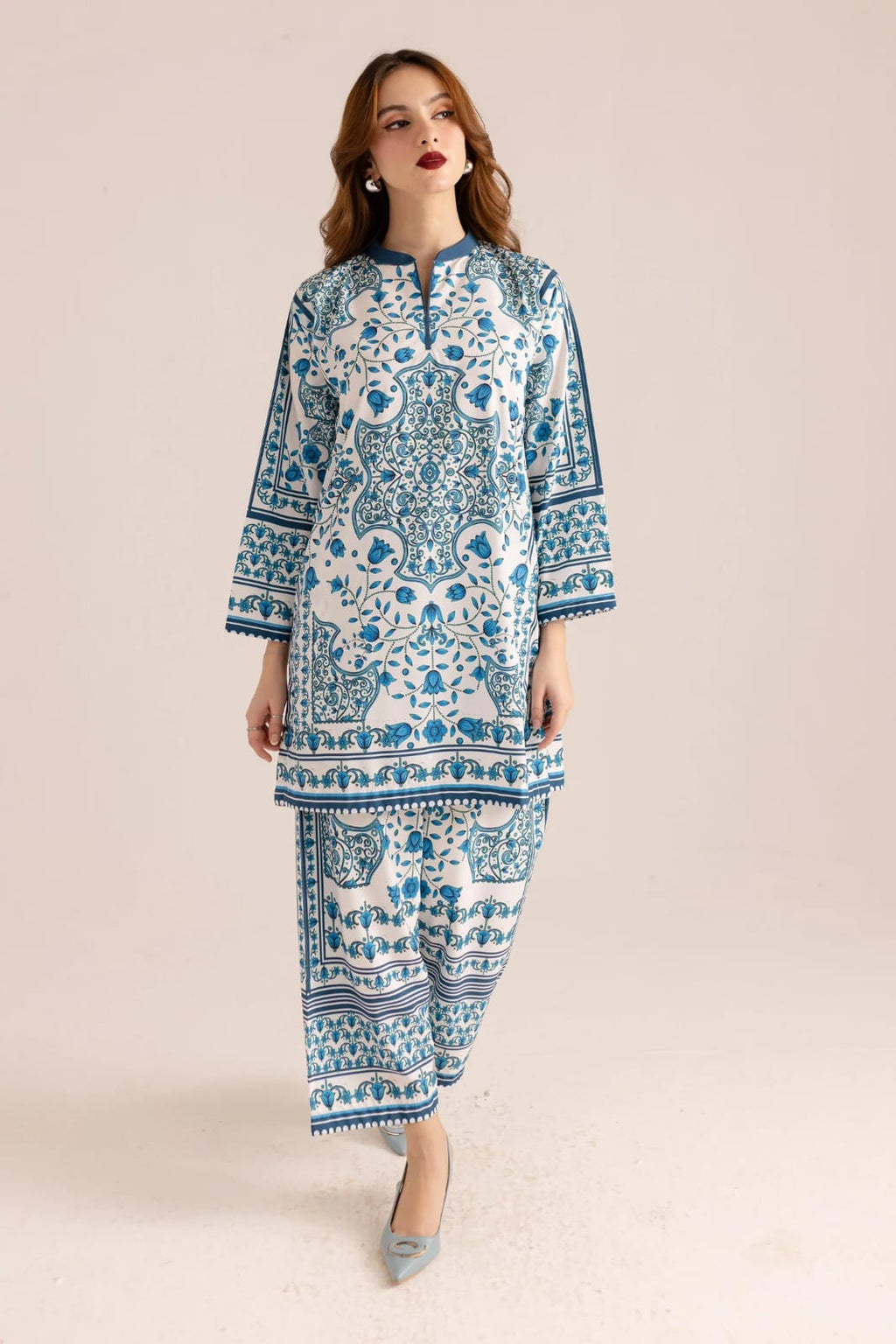 Blue & White Printed 2-Piece Suit
