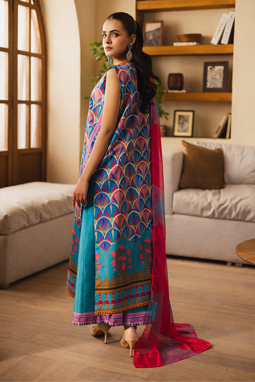 Vibrant Art-Inspired Printed 2-Piece Suit code 008