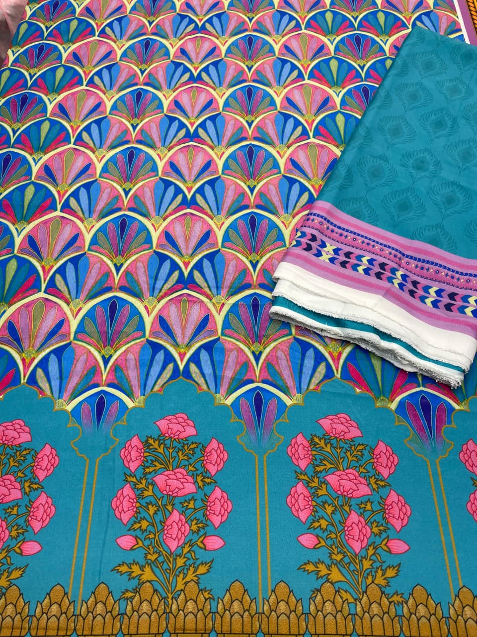 Vibrant Art-Inspired Printed 2-Piece Suit code 008