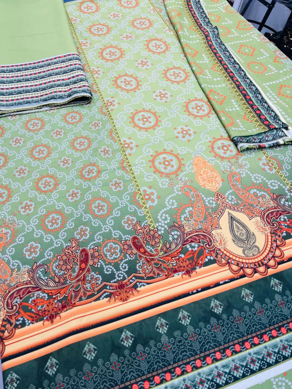 Olive Heritage Printed 2-Piece Suit code 018