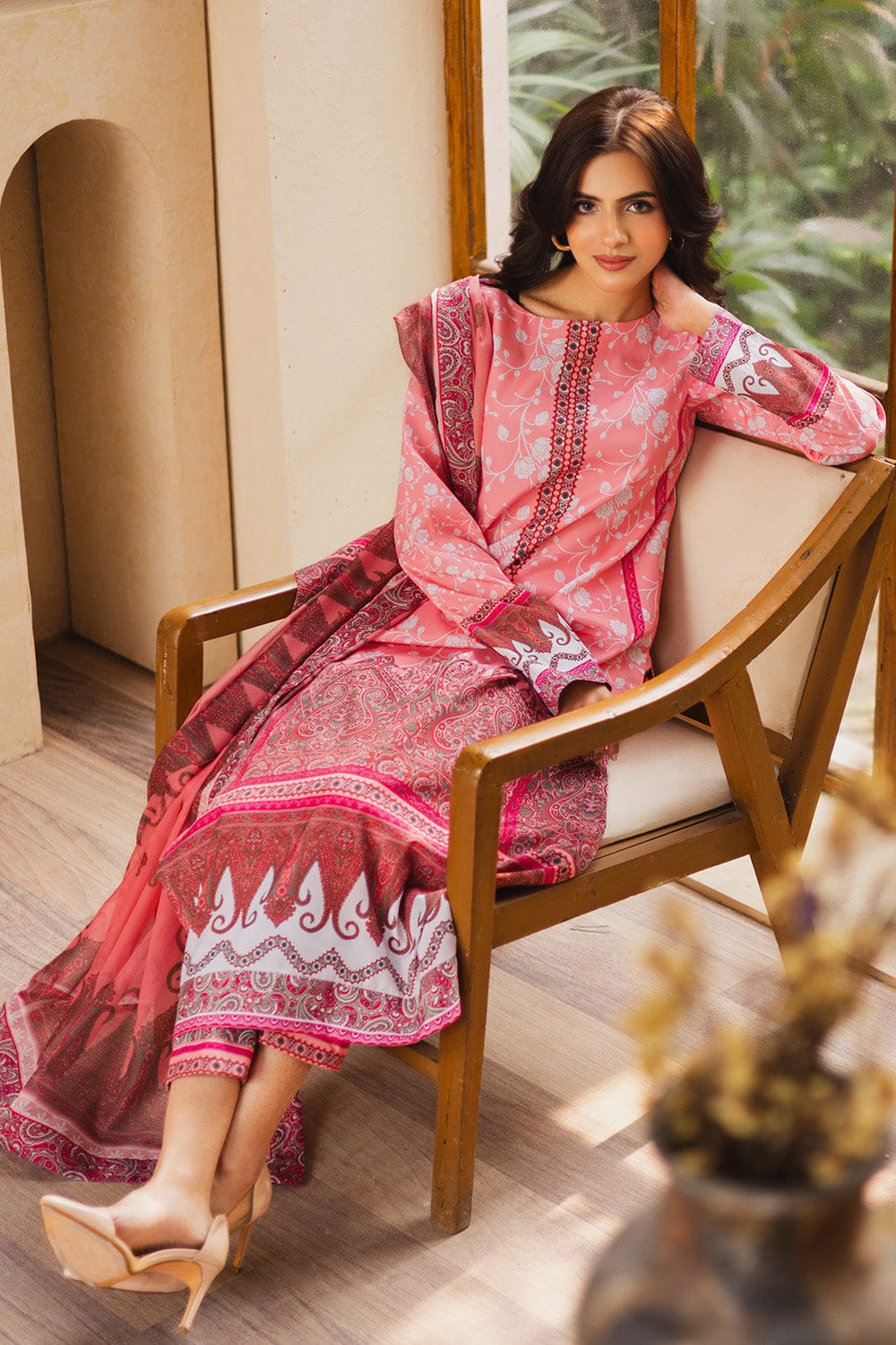 Elegant Pink Printed 2-Piece Suit code 023