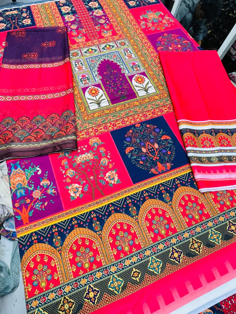 Crimson Heritage Printed 2-Piece Suit code 015