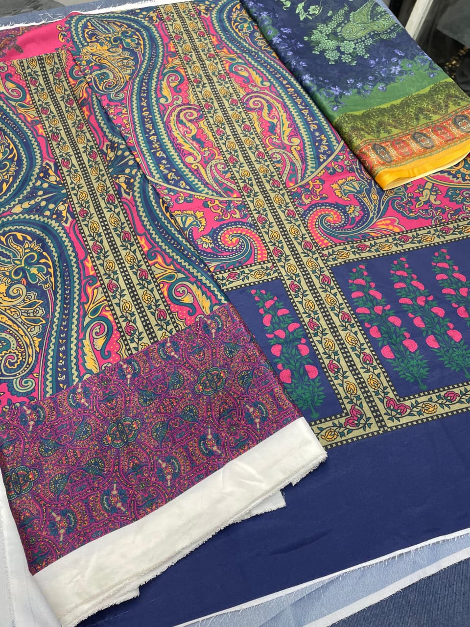 Royal Blue Paisley Printed Unstitched 2-Piece Suit code 025