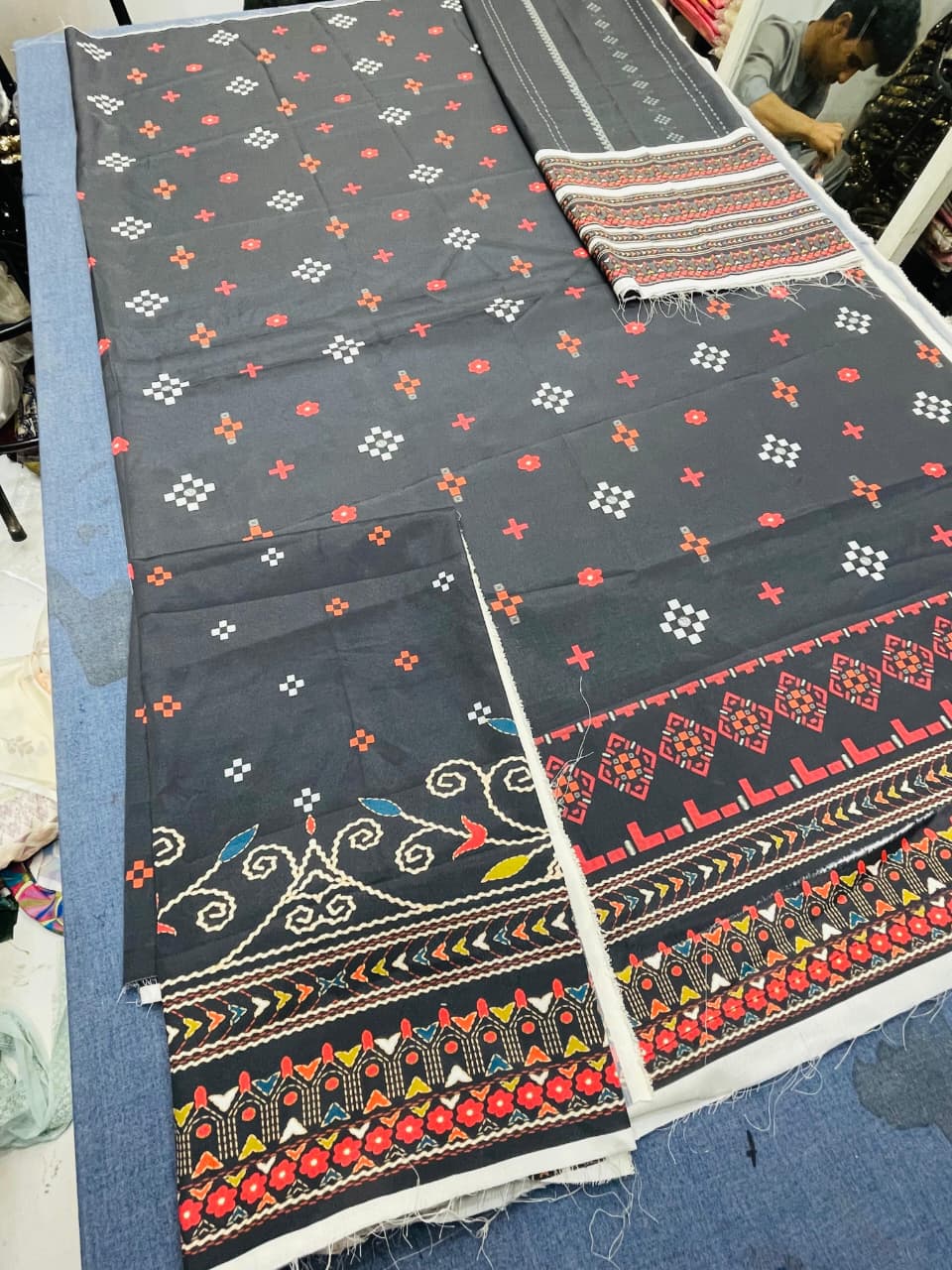 Elegant Black Printed Unstitched 2-Piece Suit code 029