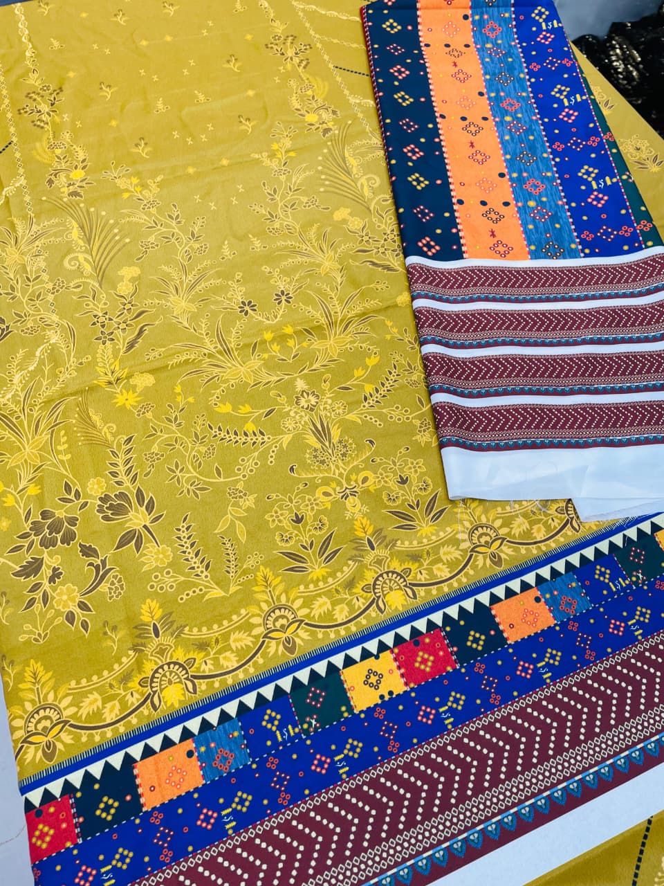 Unstitched 2-Piece Fabric Set with Floral & Geometric Patterns code 036