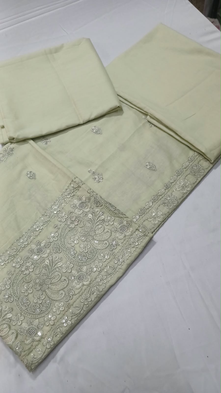 3PC Unstitched Chiffon Embroidered Suit (SAW-10)