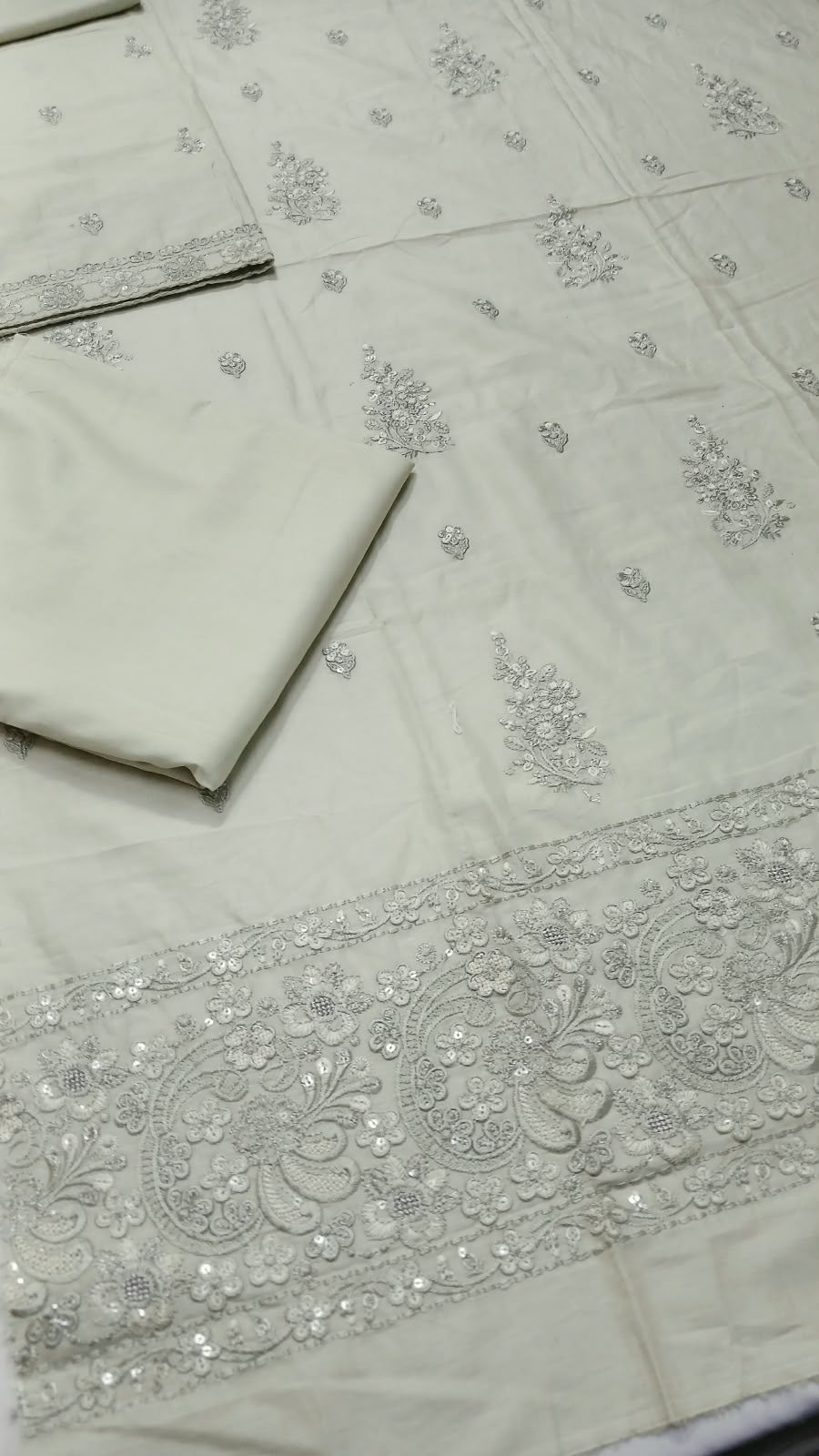 3PC Unstitched Chiffon Embroidered Suit (SAW-10)