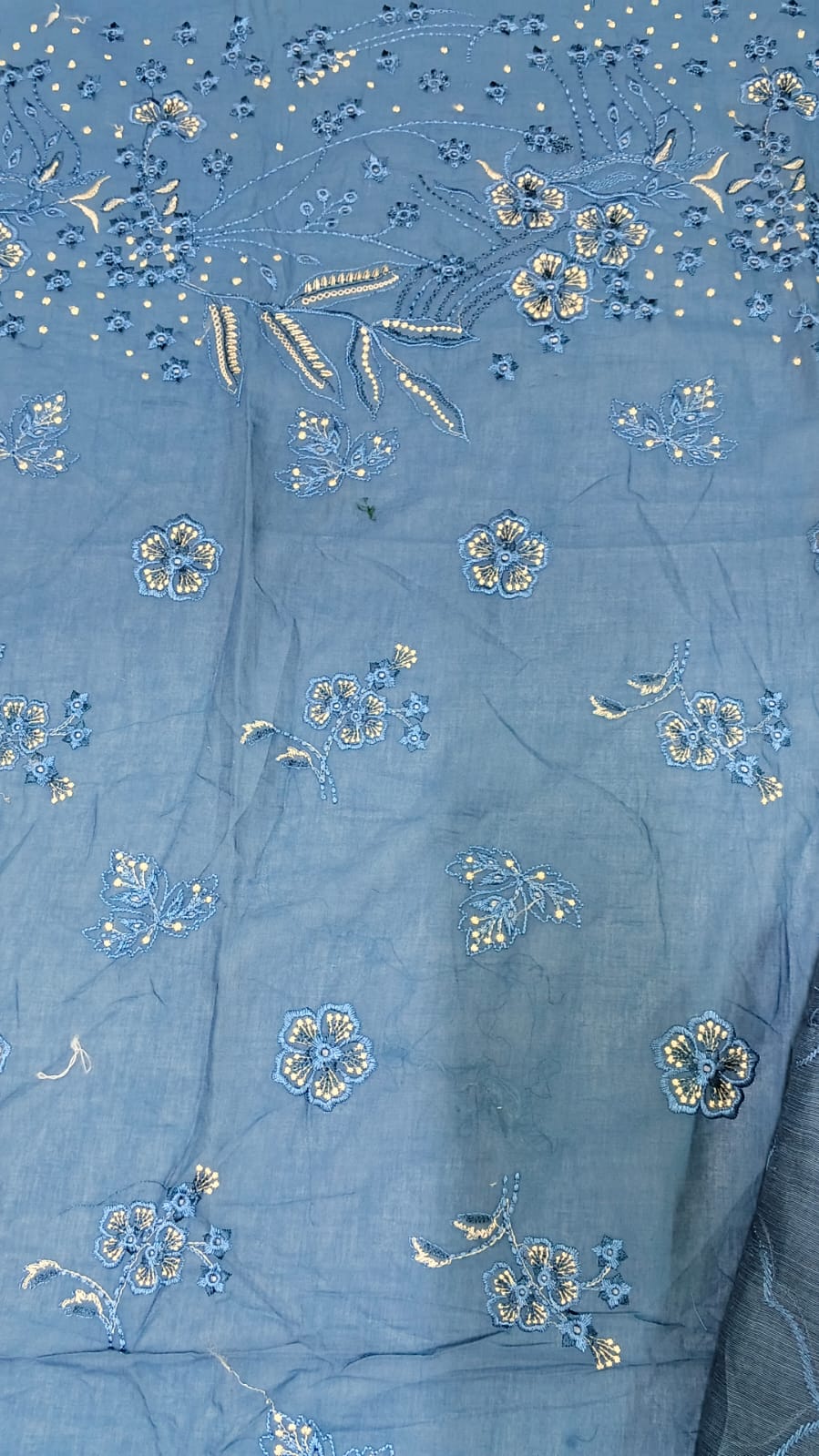 2PC Unstitched Lawn Embroidered Suit (SAW-15)