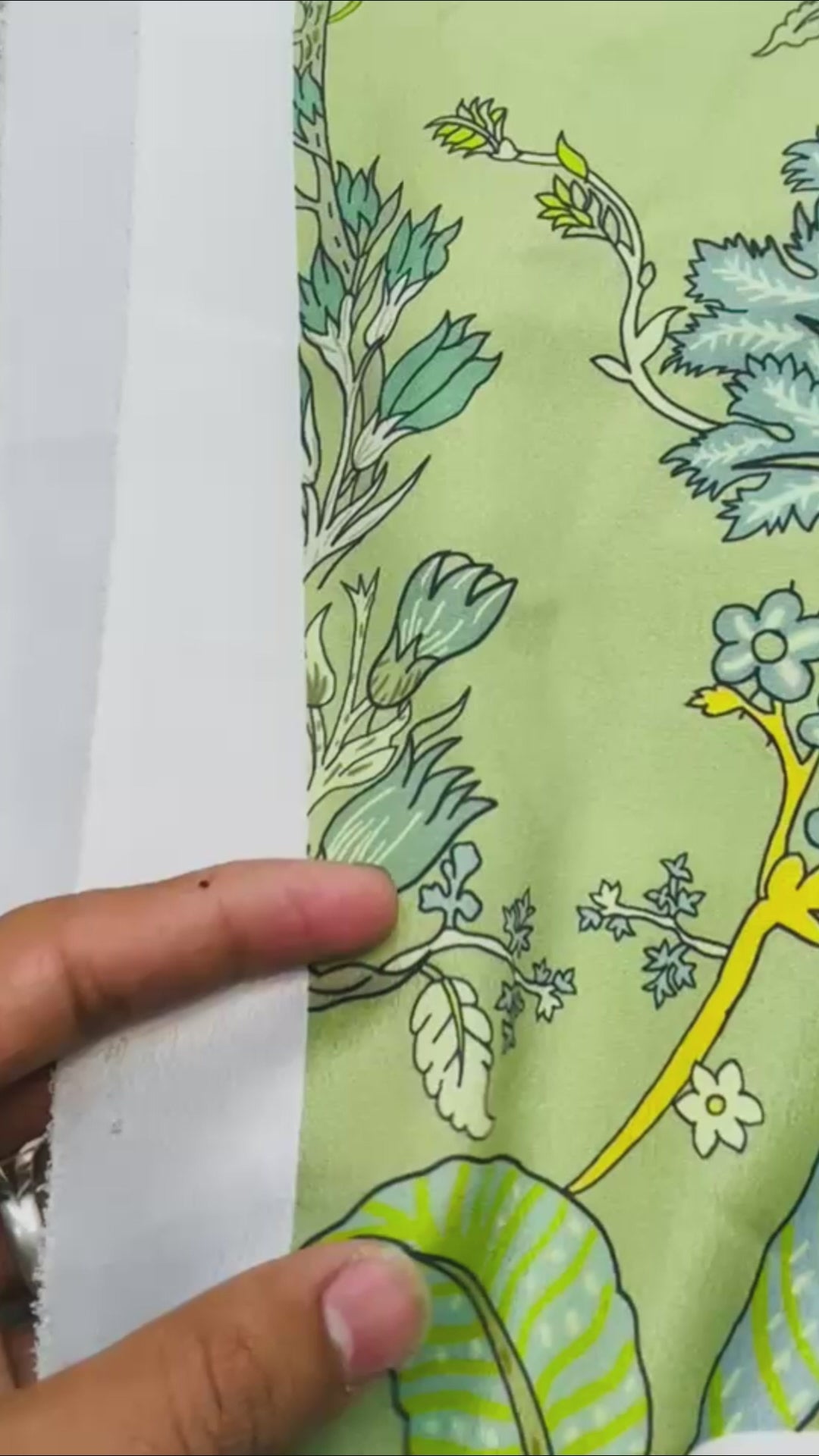 Elegant Mint Green Floral – Unstitched 2-Piece code 032